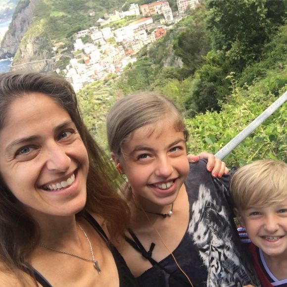 Meet your Posher, Beth - Picture 1 of 1